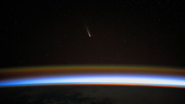 www.space.com