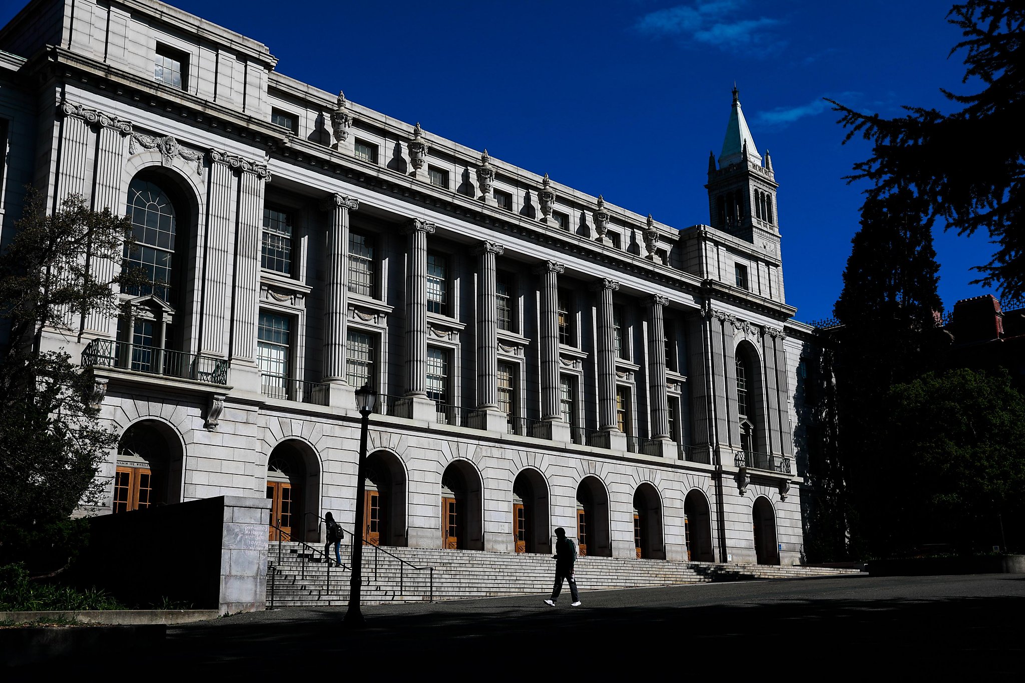www.sfchronicle.com